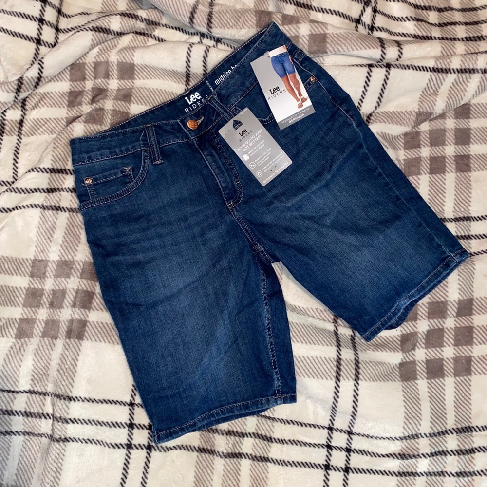 Womans Shorts